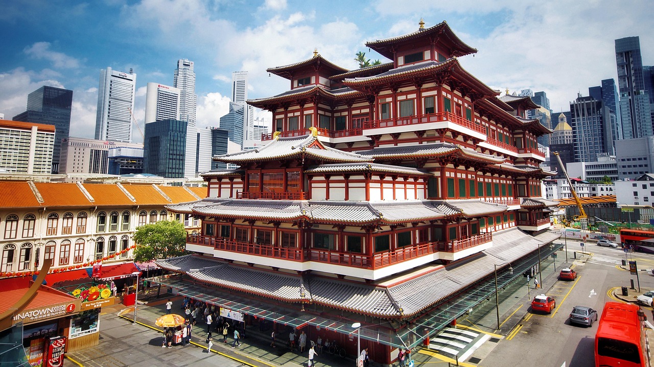 介绍南京旅游景点（南京著名景点介绍200字）