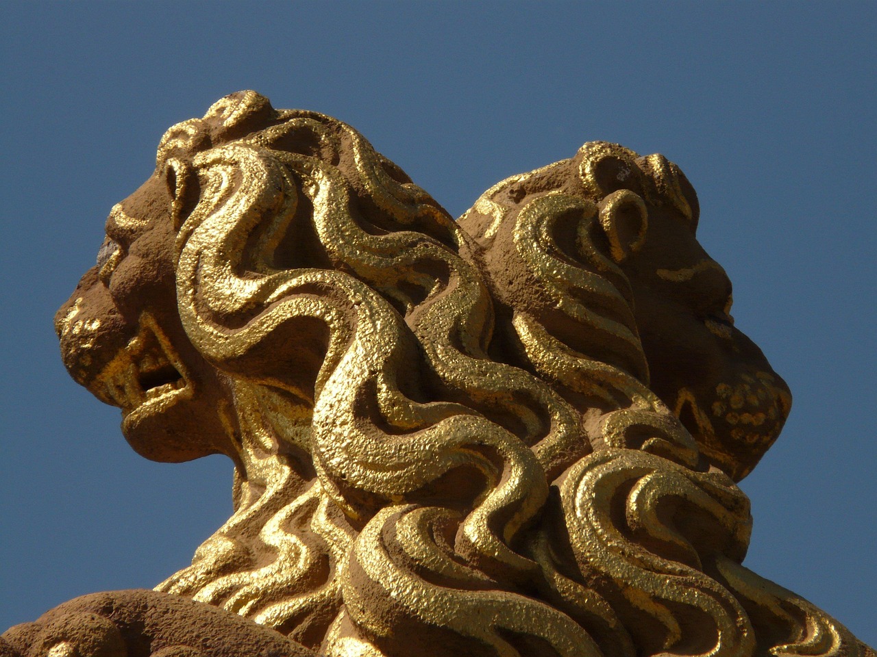 黄金价格历史最高（黄金价格突破历史新高）