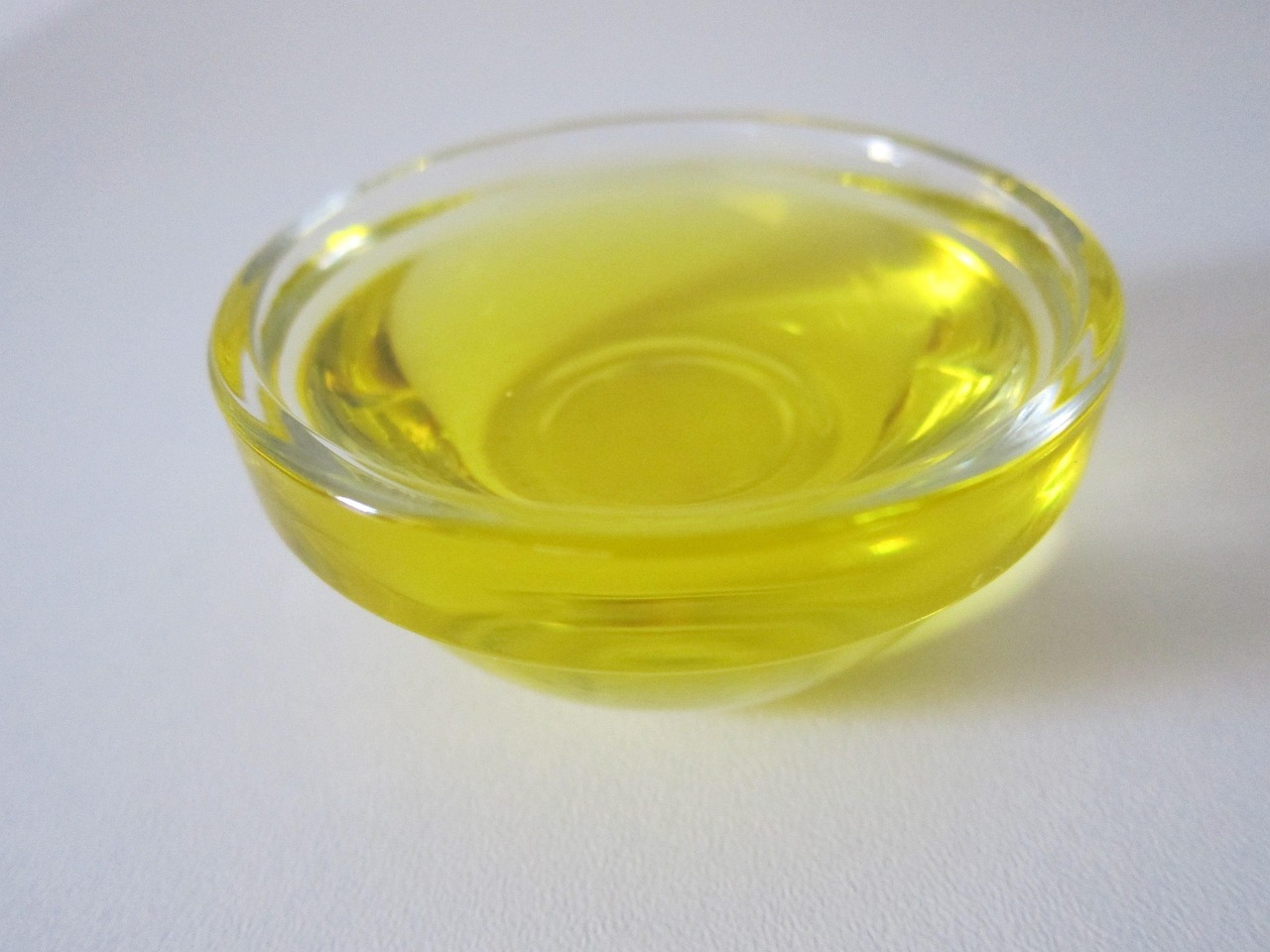 油黄金价格（黄金 石油 价格）