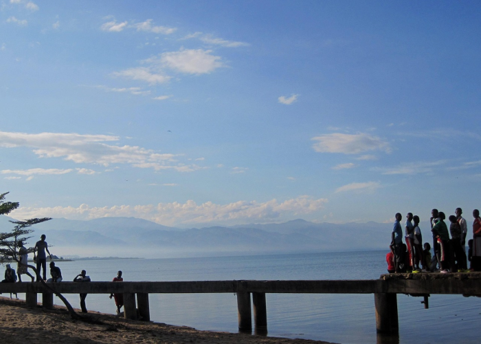 美国非农数据意外“踩下油门” 标普500指数早盘逼近历史高点 ⬆️