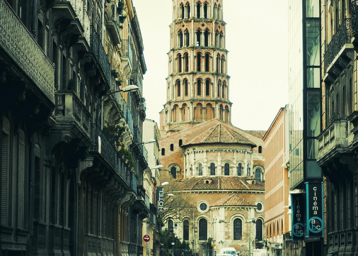 比特币跌破67000美元，日内跌2.90%