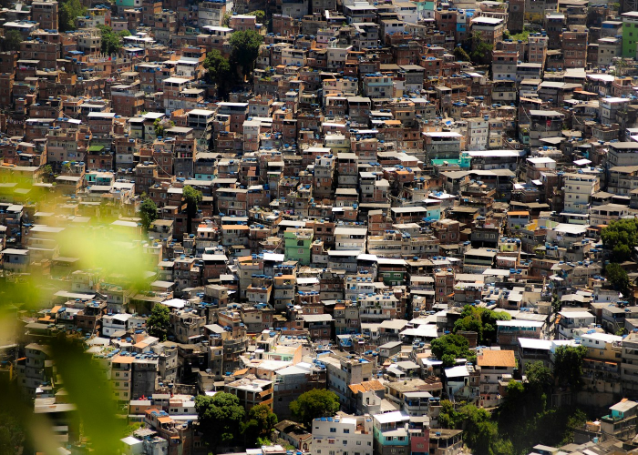 ↗️ 呼和浩特新增逾900例感染者呼和浩特新增2例疑似