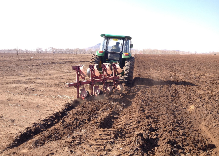 翔腾新材：公司申请的柔性屏制程保护膜制备加工相关专利目前处于实质审查阶段，暂未授权