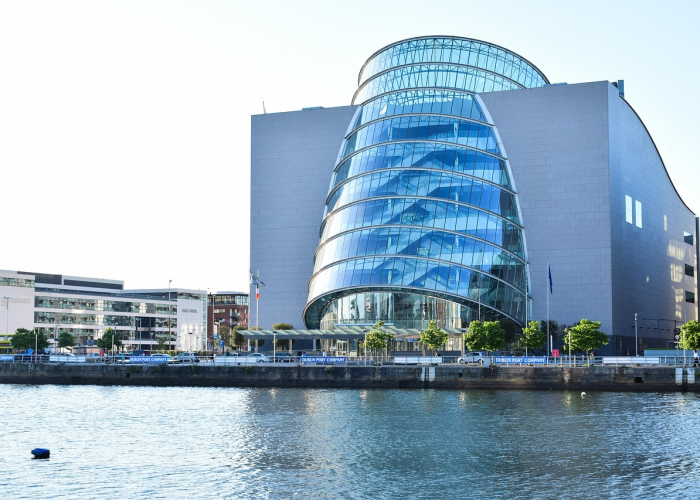 🌊 广东省新增本土确诊病例42例广东省份新增确诊